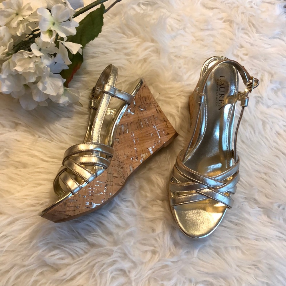 🌷 Ralph Lauren wedges
